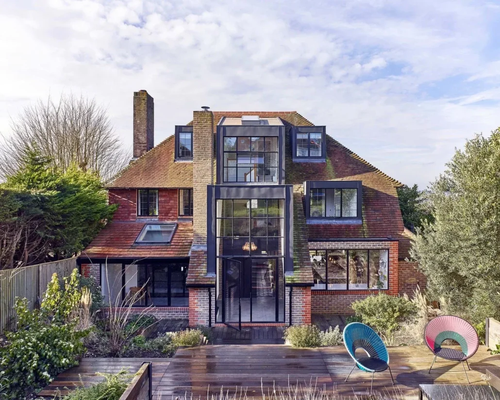 Modernisation and extension in Farnham, Surrey